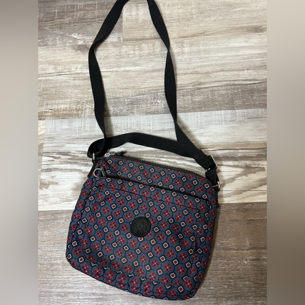 Kipling Crossbody Bag Navy Red Geometric Pattern Adjustable‎ Strap